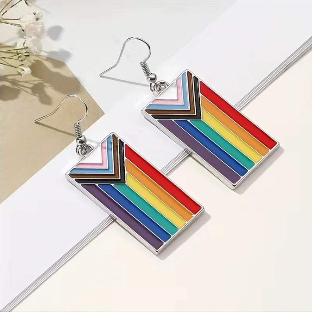 NEW! Rainbow Color Flag Shape Earrings & Necklace Set Pride Day - Picture 4 of 5